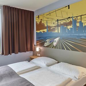 Familien-Zimmer